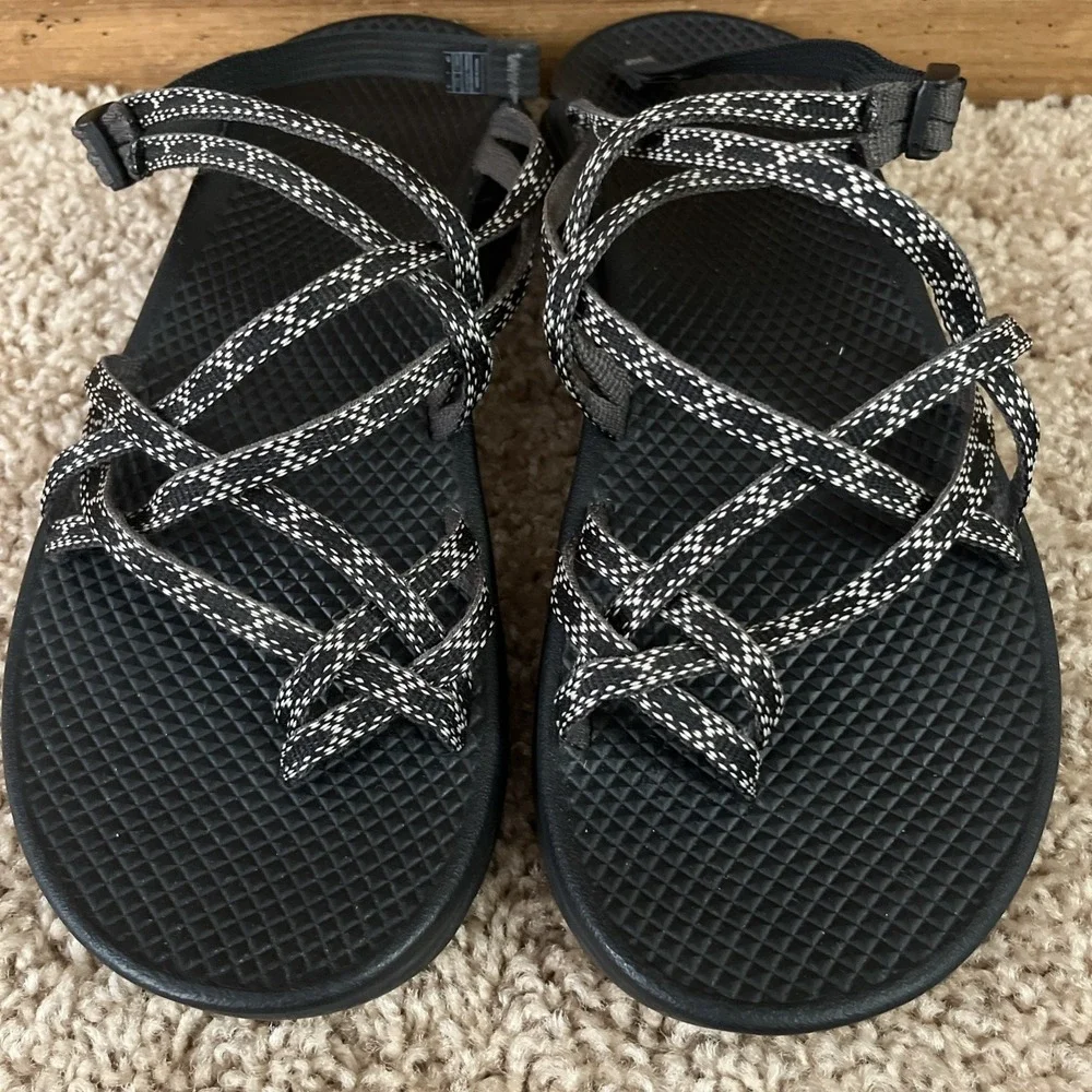 CHACO Strappy ZX/2 Sandals Black Backless Outdoor Sports Trail Slip On W9